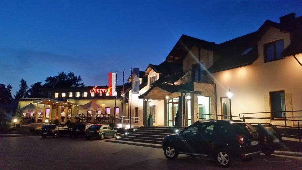 Hotel Impressa Niedrzwica Duża Exteriér fotografie