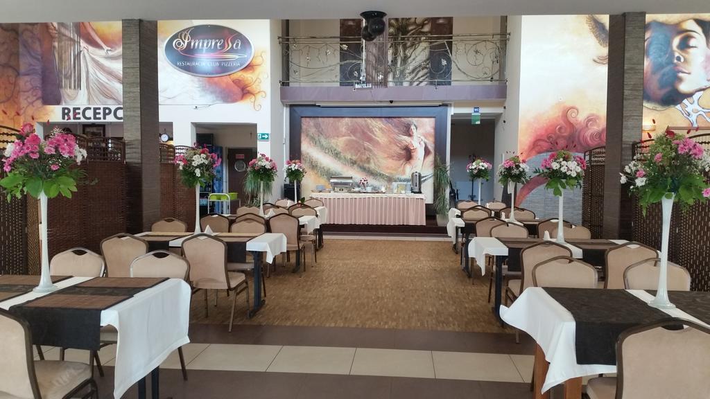 Hotel Impressa Niedrzwica Duża Exteriér fotografie